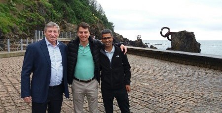 Agentes del touroperador israeldi “Diesenhaus”, en San Sebastián